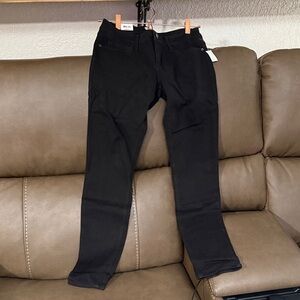 No Boundaries Juniors Black Skinny Jeans